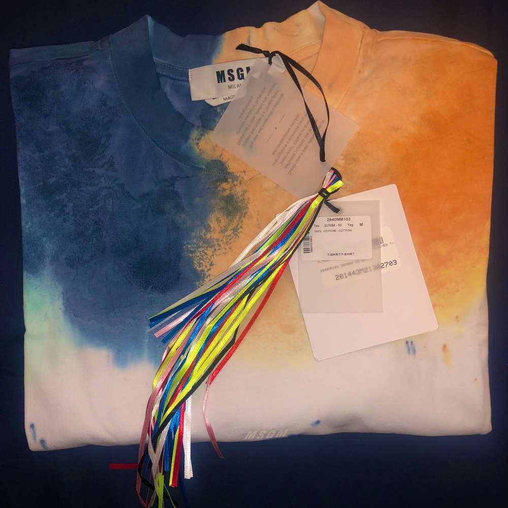 NEW Mens designer Tie dye T Shirt by MSGM size Medium.